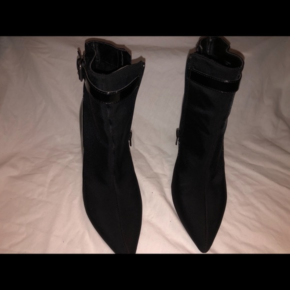Charles David Black Booties - Picture 4 of 4